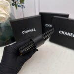 Chanel leather short card bag with gold and sliver hardware 609 size: 12*9cm - Image 4