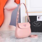 Prada hobo cleo Patent leather 611 pink size:22*13cm - Image 3