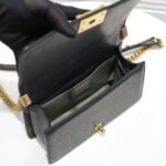Chanel Cowhide caviar with gold hardware size: 25*15*9cm - Image 4