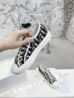 DIOR WALK N Embroidered canvas Casual shoes size: 35-40 (41 can be customized made) note shoes size when you fill shipping address - Image 3