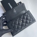 Chanel Cowhide with caviar Clutch bag with gold and sliver hardware size: 19*10cm - Image 4