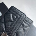 Chanel Cowhide with caviar Clutch bag with gold and sliver hardware size: 19*10cm - Image 8