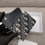 Dior Classic organ card pack with multiple slots 6114  size:11*8*3cm - Image 2