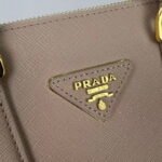 Prada - Image 10